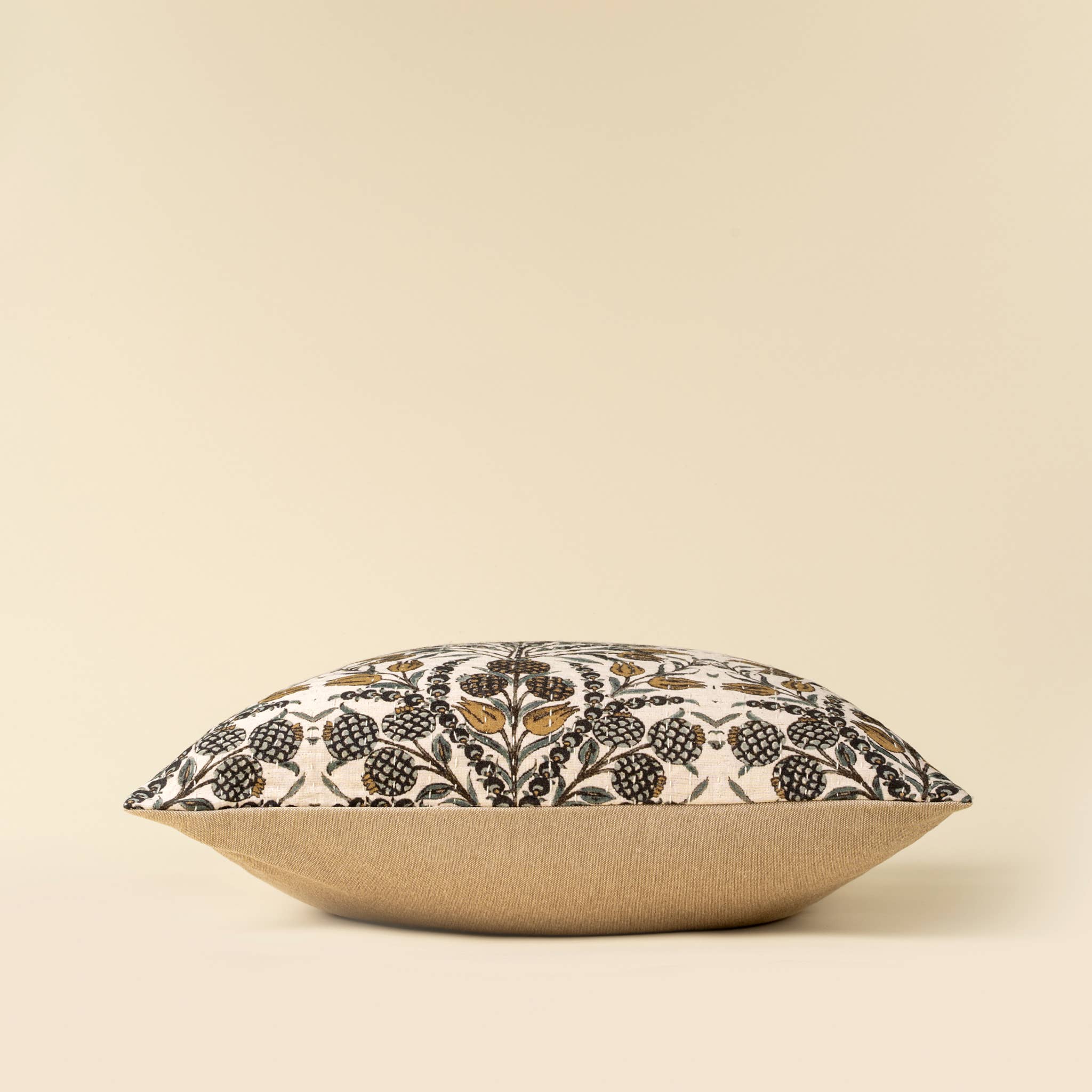 20x20 Tropicana Kantha Pillow
