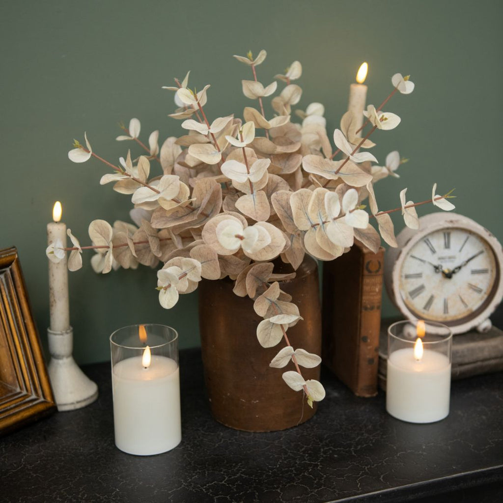 14" Pale Green Eucalyptus Spray