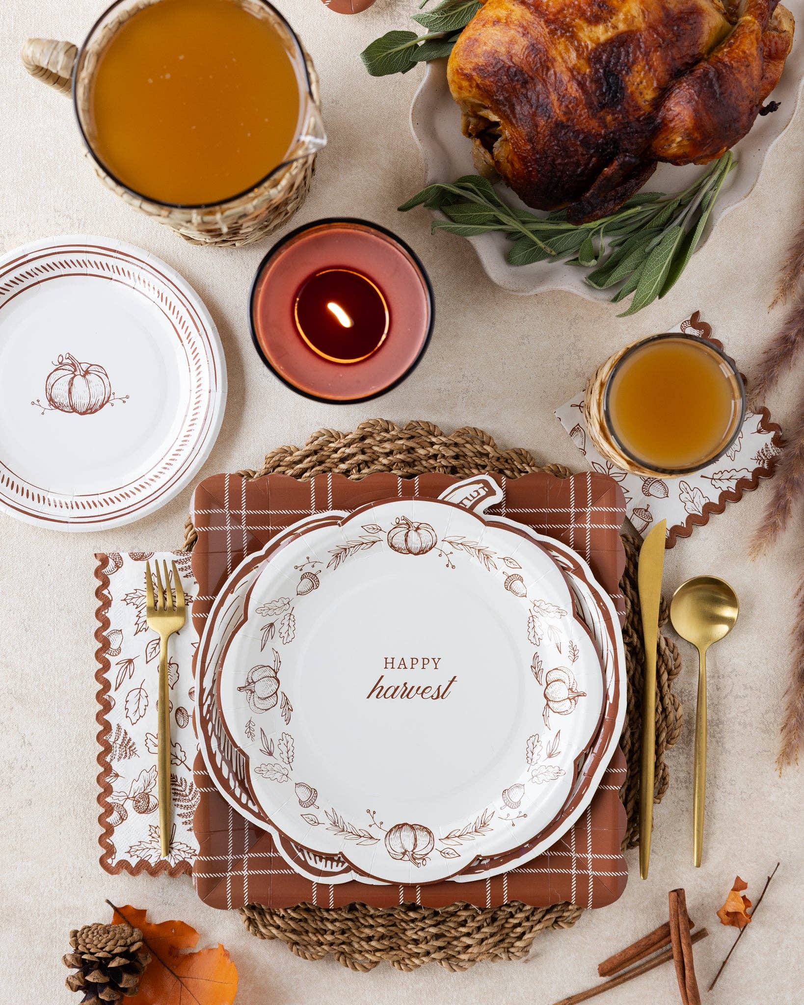 Happy Harvest Line Art Paper Plates