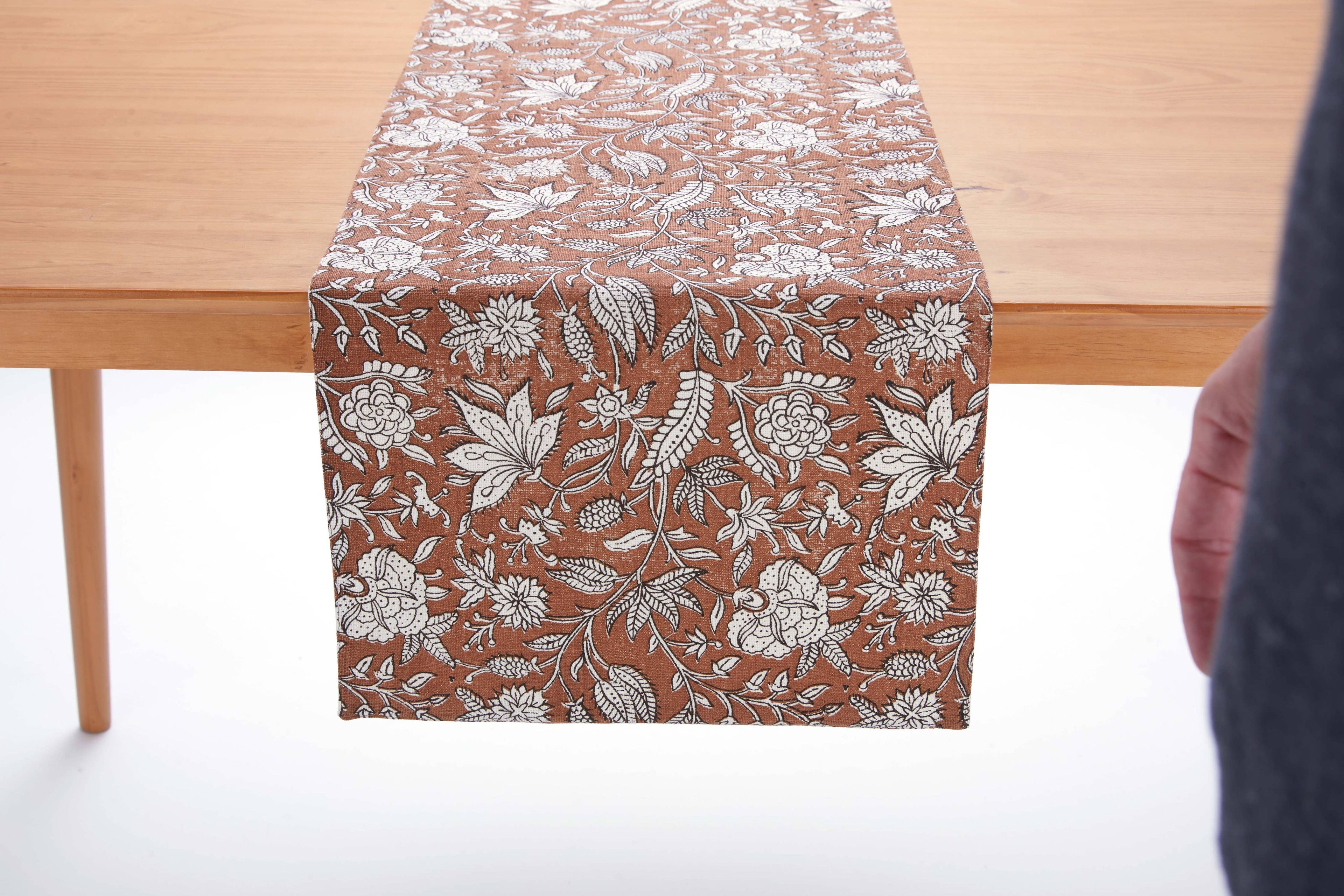 Spice Garden Table Runner