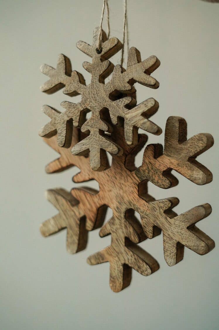 Natural Wooden Frosty Snowflake Orn.