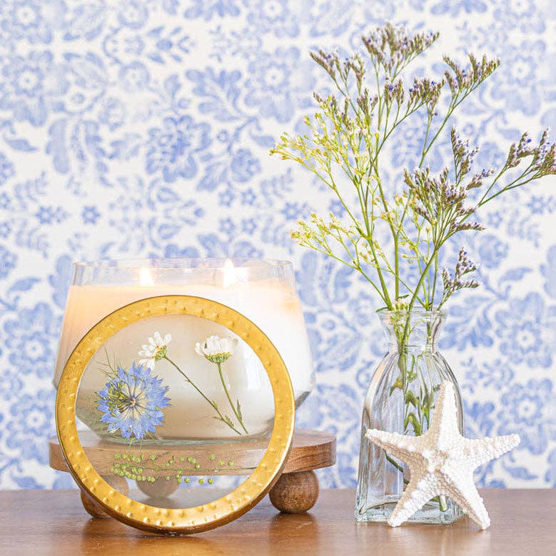 Signature Pressed Floral Candle - Sea Salt Mist