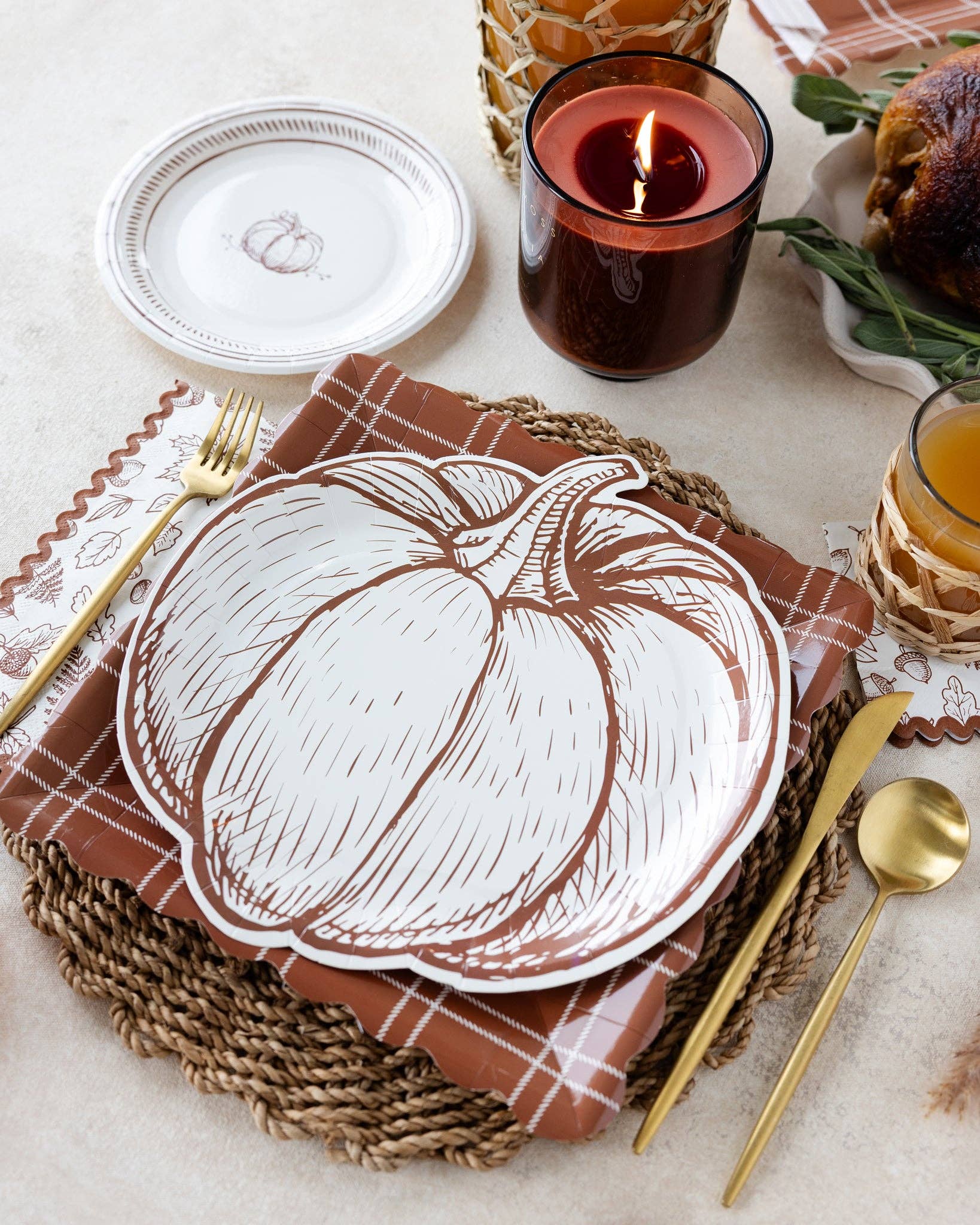 Pumpkin Line Art Shaped Paper Plates