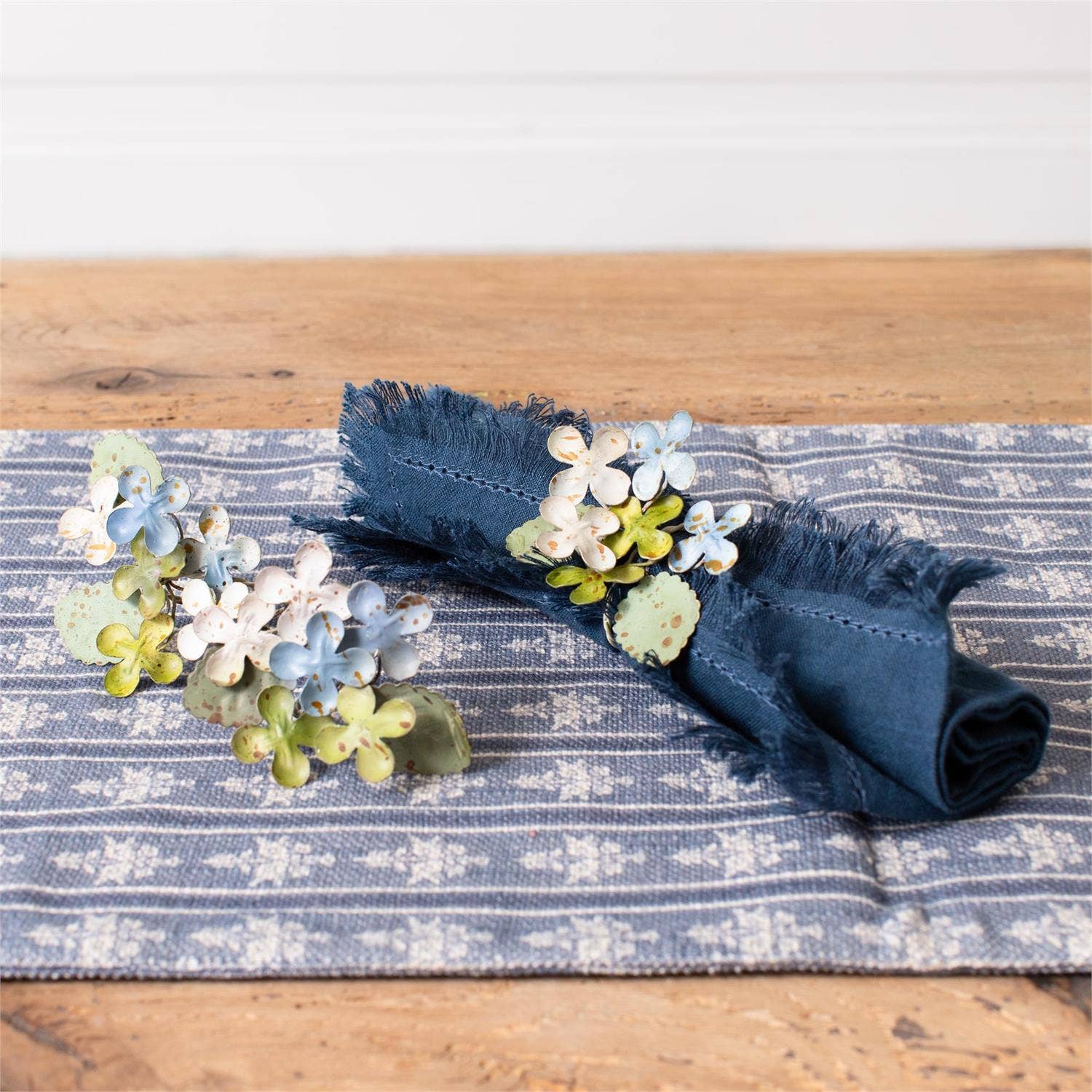 Dainty Metal Hydrangea Napkin Rings