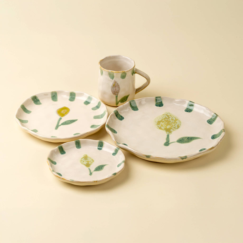 Painted Petals Plate M, Lemon