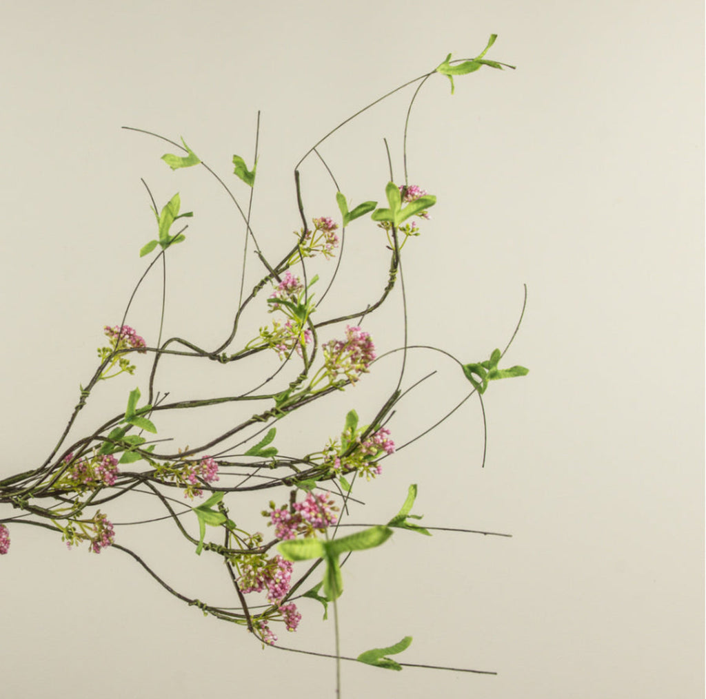 37" Pink Boxwood & Wildflower Vine Spray