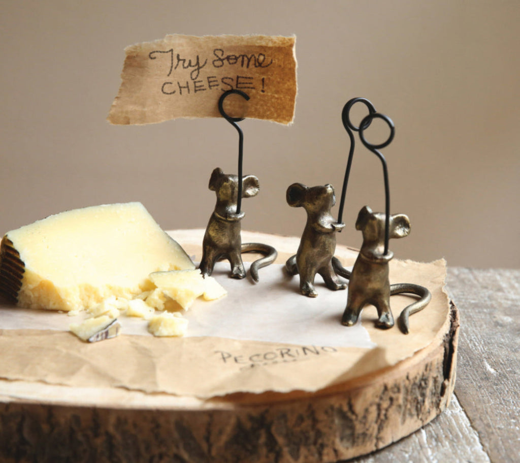 Cast Iron Mouse Card Holder