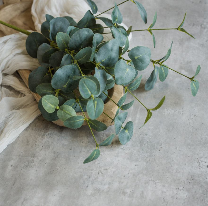 20" Dark Green Eucalyptus Bush
