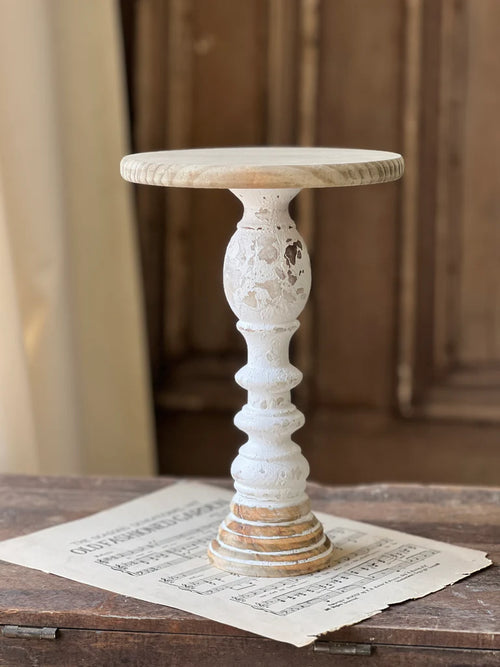 11" Landon Pedestal