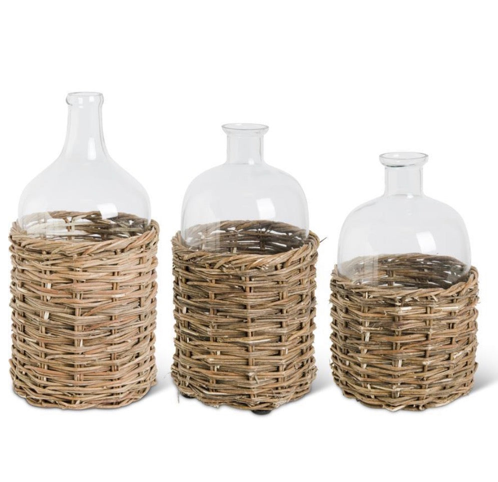 Sm Clear Glass Bottles in Rattan