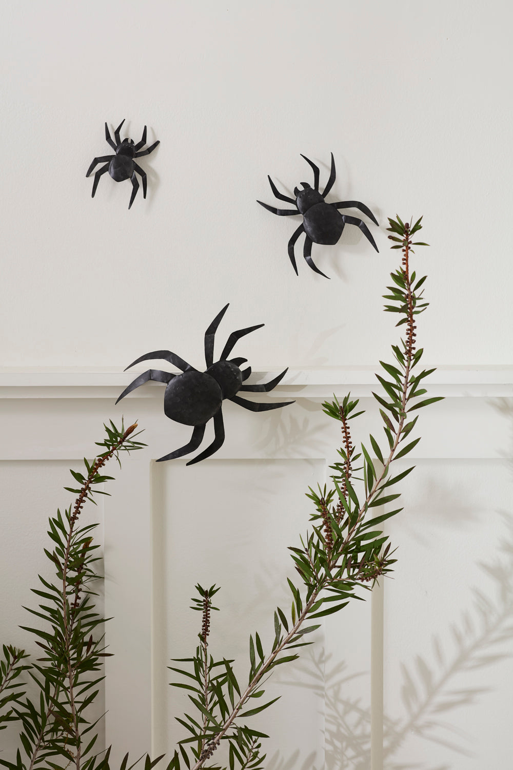 Lg Widow Spider Wall Decor