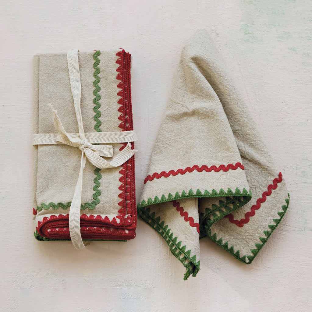 S/4 Ric Rac Trim Napkins