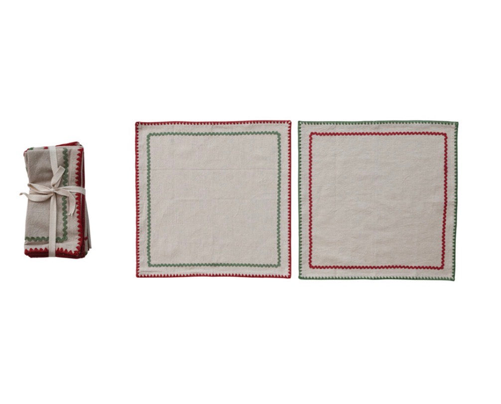 S/4 Ric Rac Trim Napkins