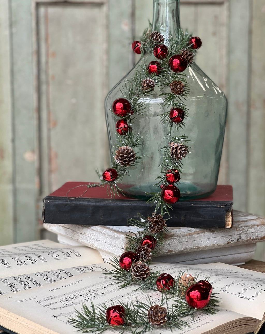 52" Cantata Pine & Bell Garland