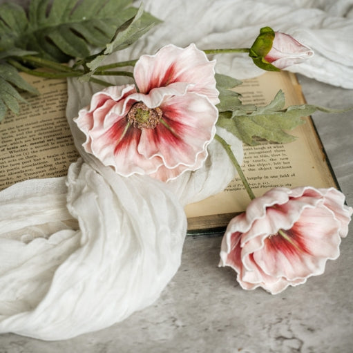 27" Light Pink Poppy Spray