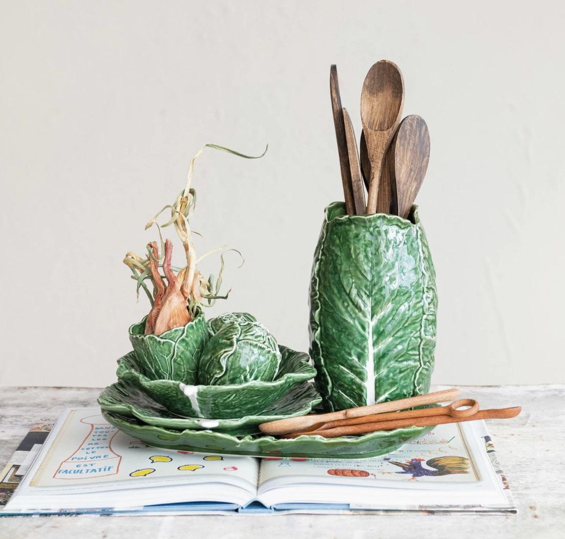 Stoneware Cabbage Plate