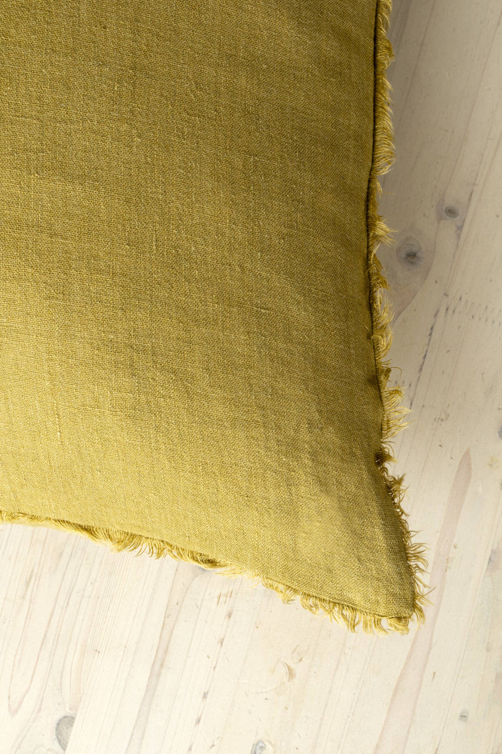 20x20 Lina Linen Pillow - Cumin