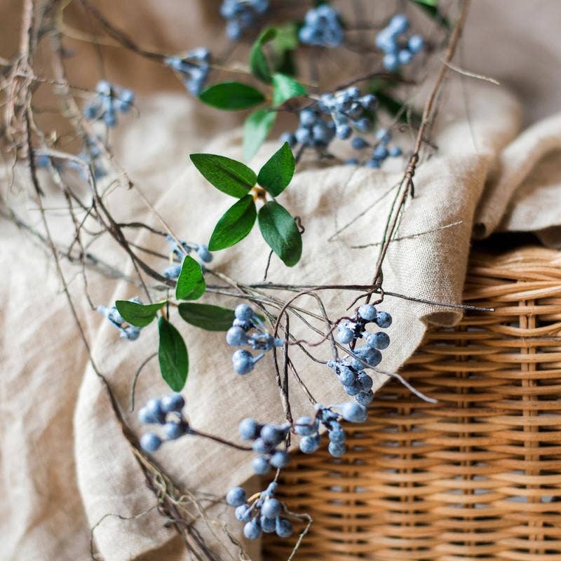 Wild Blueberry Hanging Vine 43"