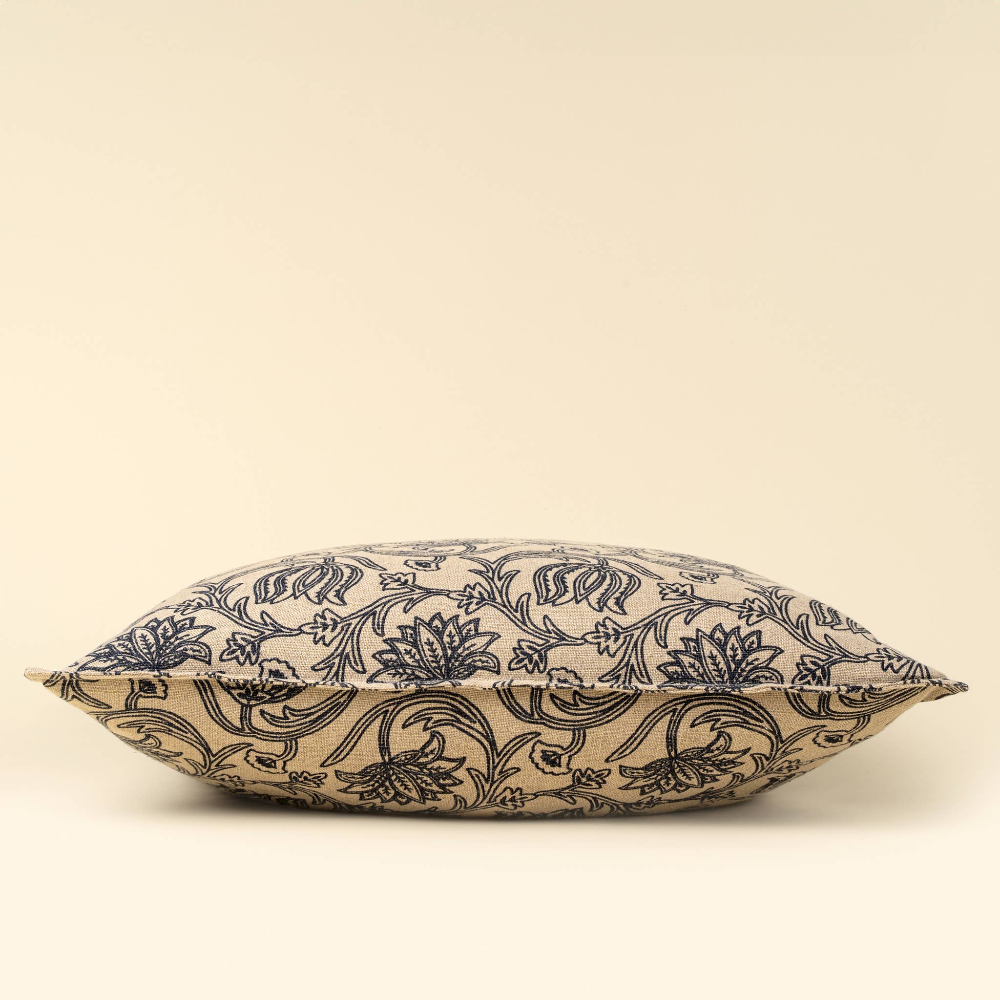 24x24 Lotus Linen Pillow-Blue