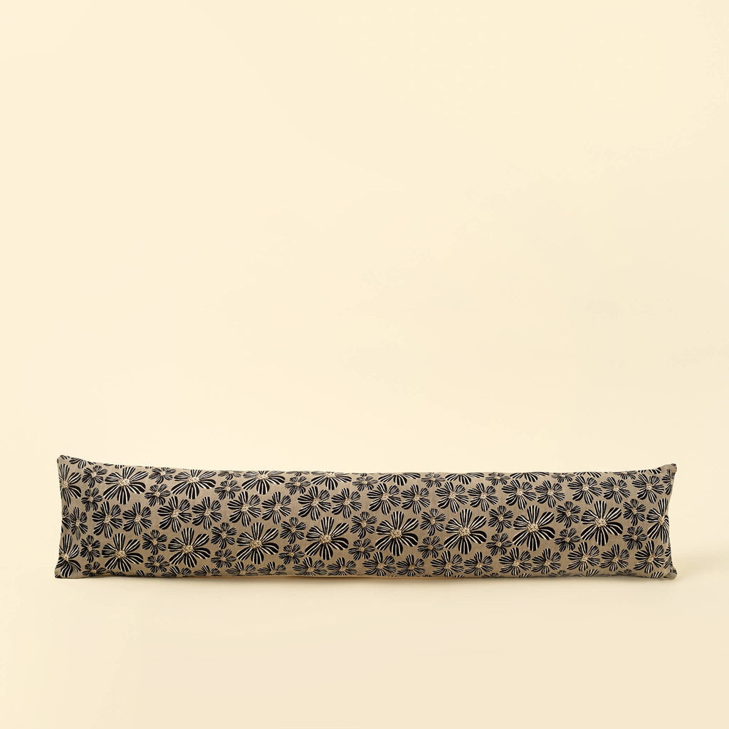Daisy Play Long Polyfilled Lumbar, Black