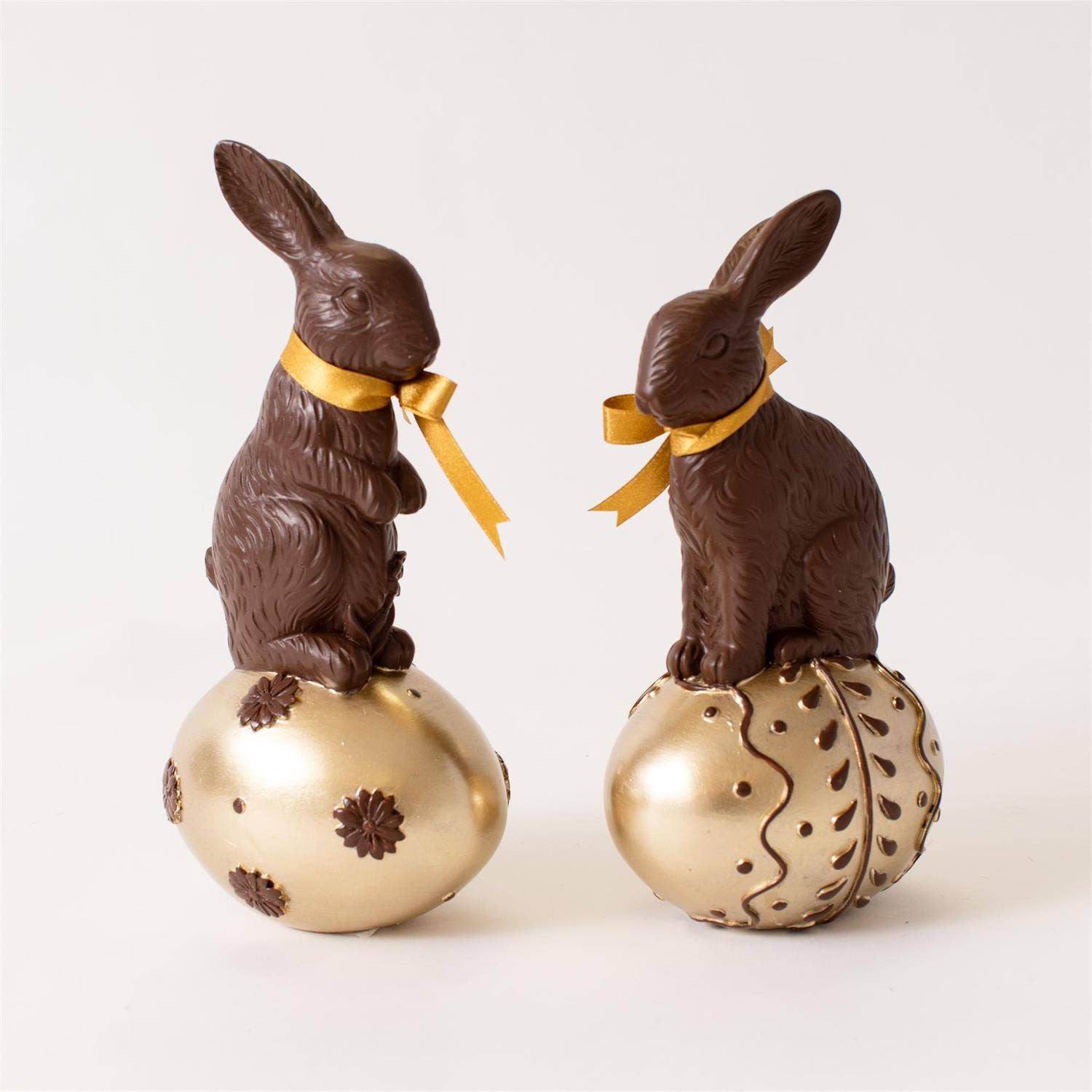 Lg Chocolate Rabbits on Gold Eggs