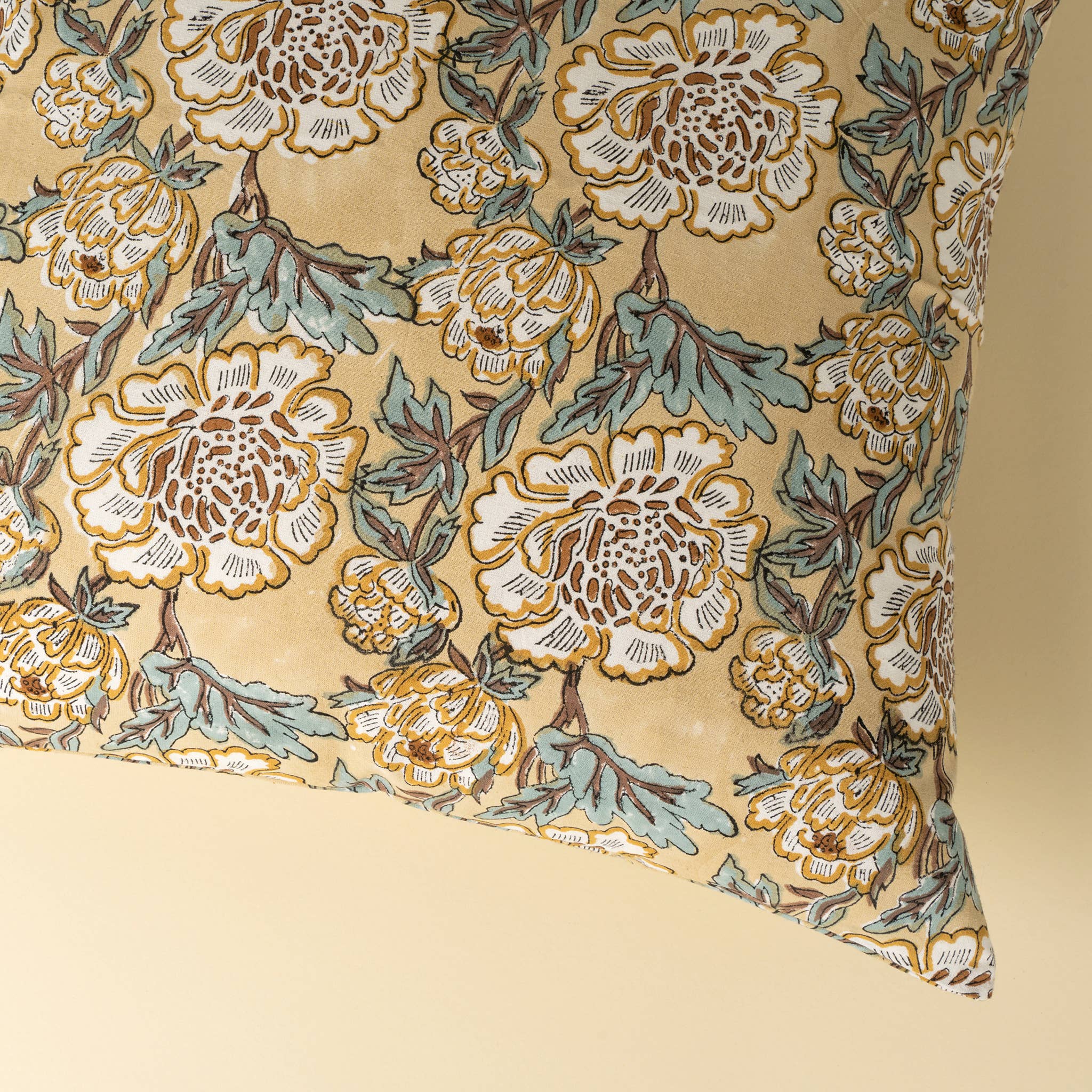 20x20 Lirien Block Print Pillow