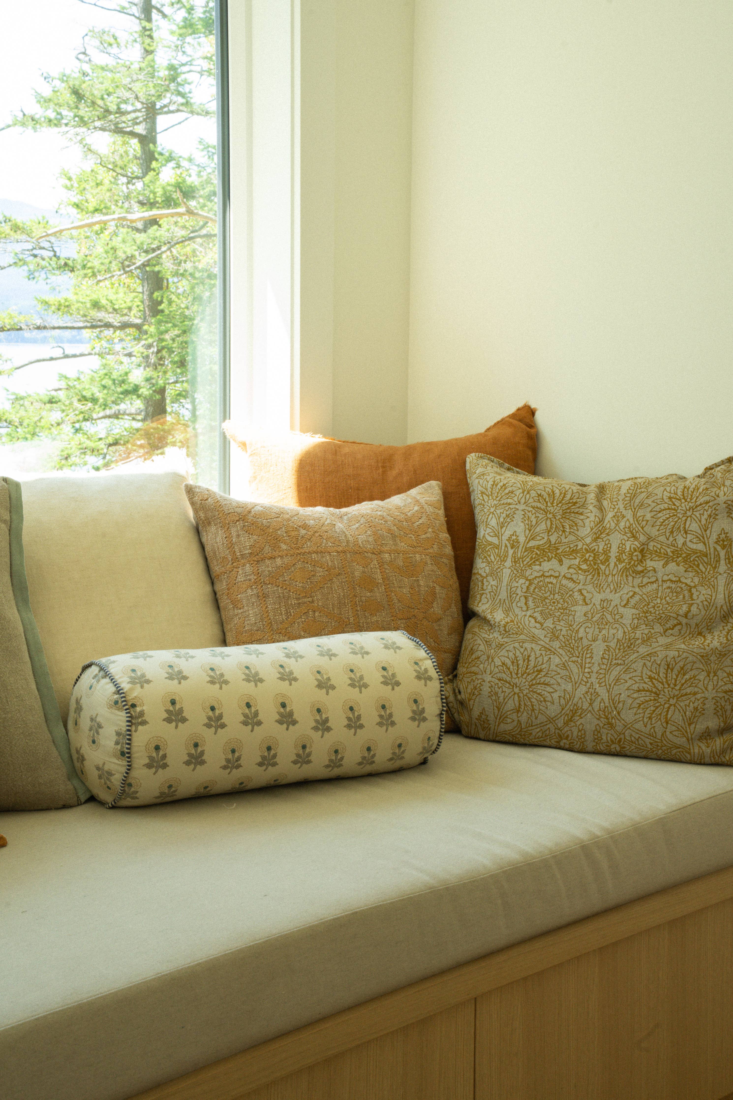 24x24 Floria Linen Pillow-Sunflower