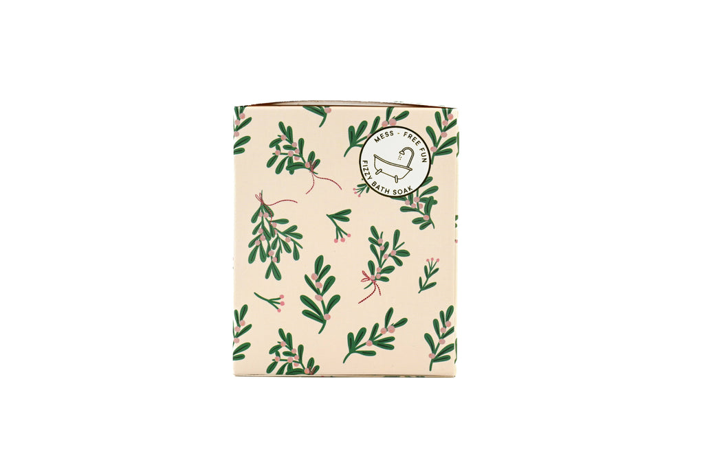Holly Christmas Bath Bomb