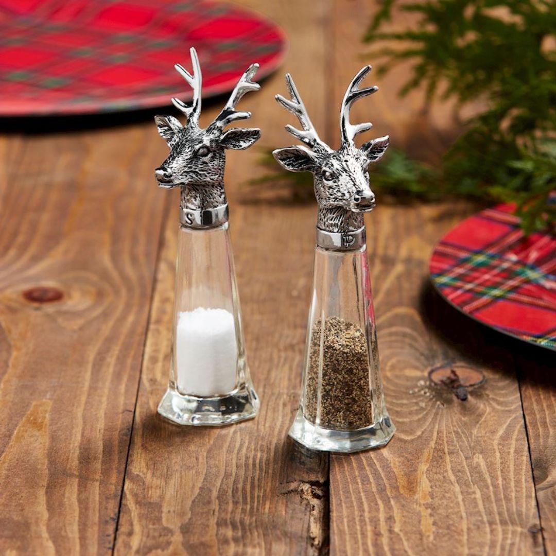 Cozy Cottage Deer Salt and Pepper Shakers - Thumbnail 2