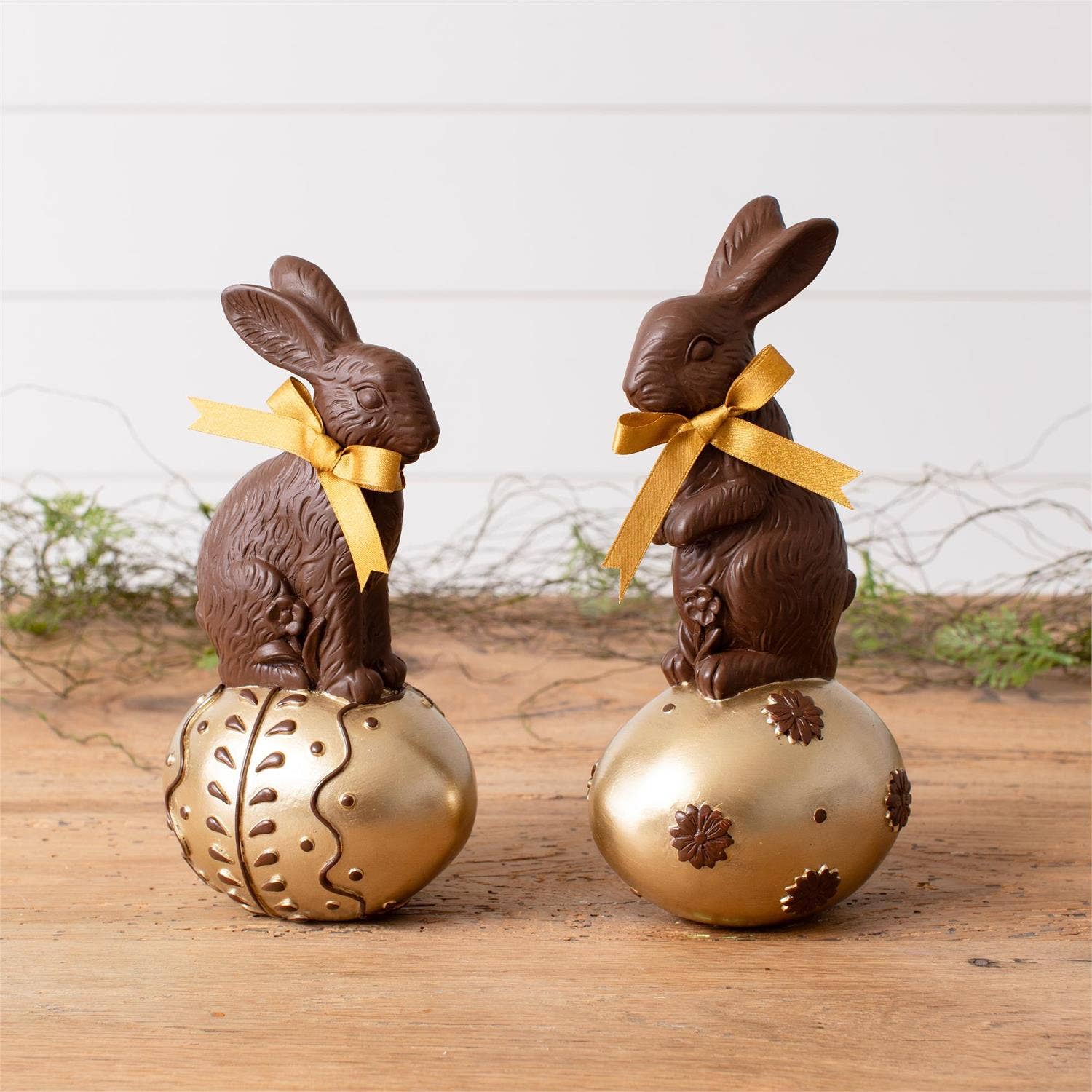 Lg Chocolate Rabbits on Gold Eggs