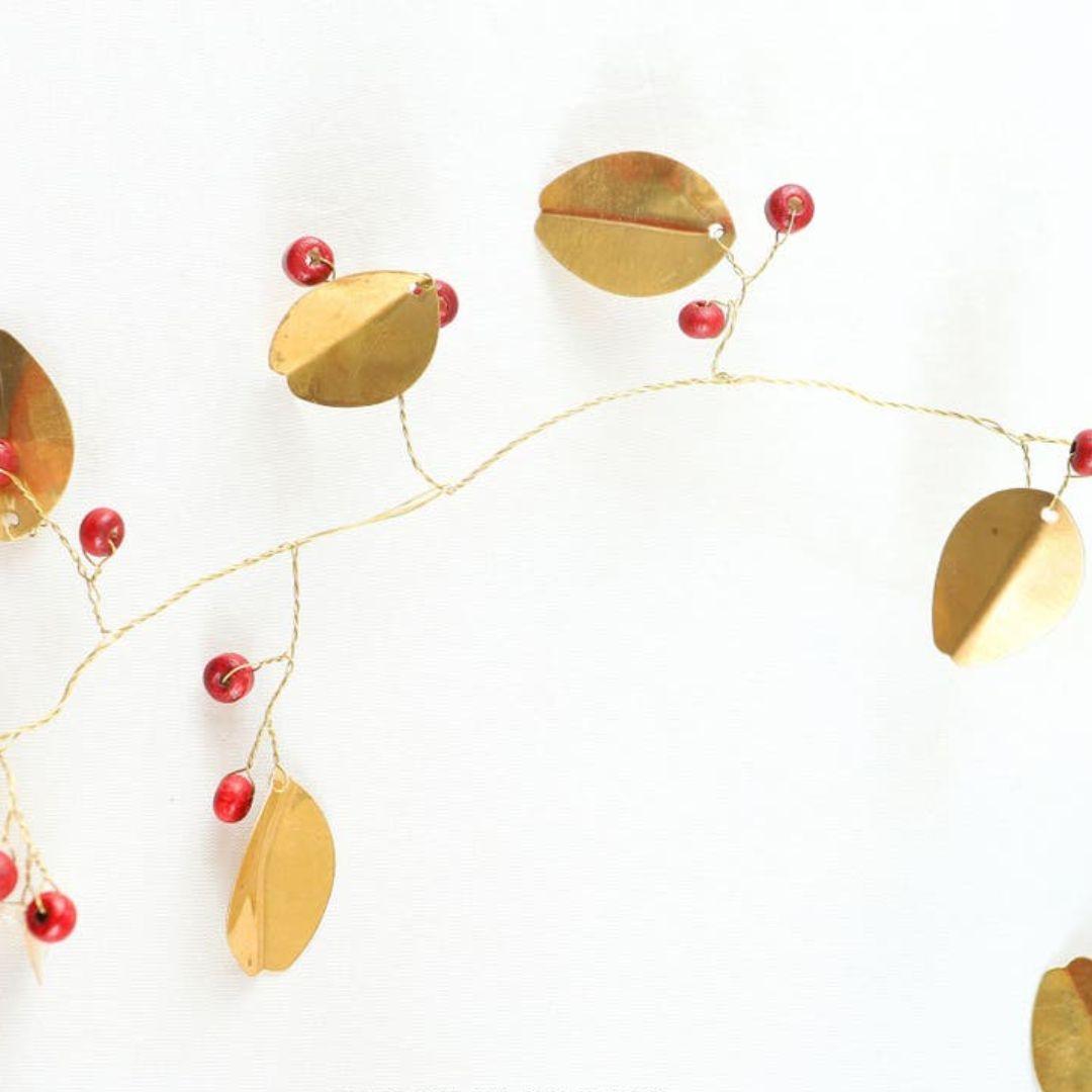 Gold Leaf & Wooden Bead Berry Garland