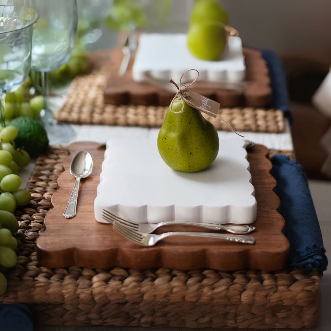 Square Scalloped Wooden Cutting Board - Medium