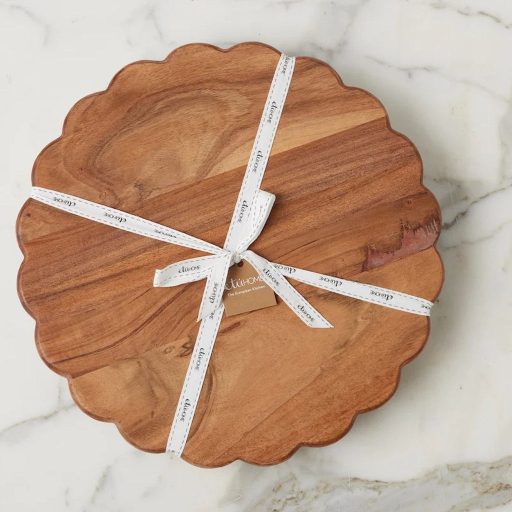 Natural Scalloped Trivet - Large