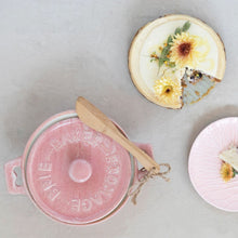 Stoneware Brie Baker with Bamboo Spreader - Pink